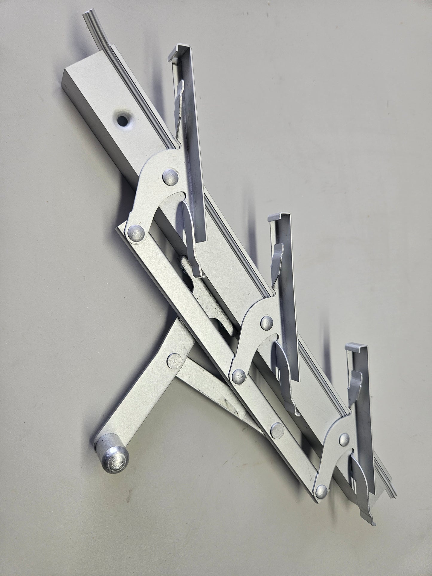 Classic Jalousie Strip Hardware