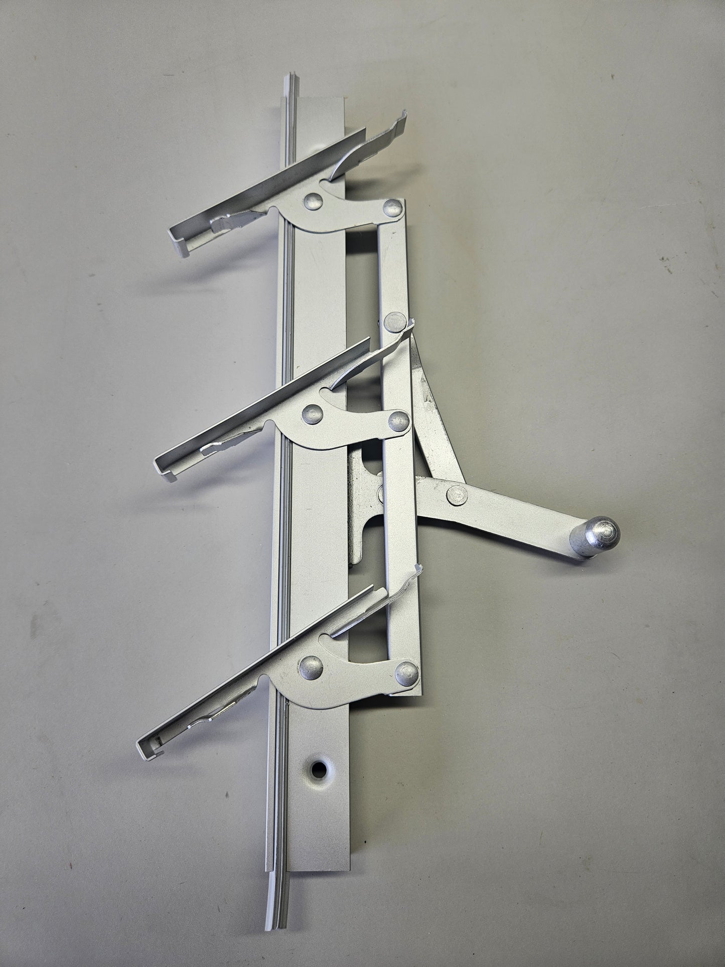 Classic Jalousie Strip Hardware